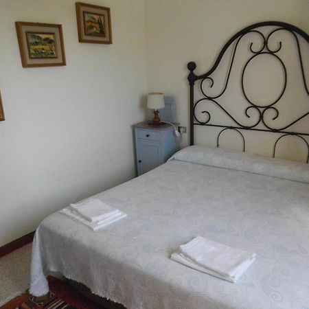 Residence Il Colle Collestrada Bilik gambar